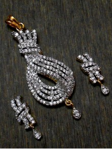 CZ Pendant With Earrings